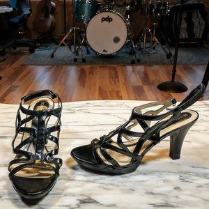 Naturalizer Danya strappy heels in Black Fellini, size 9.5